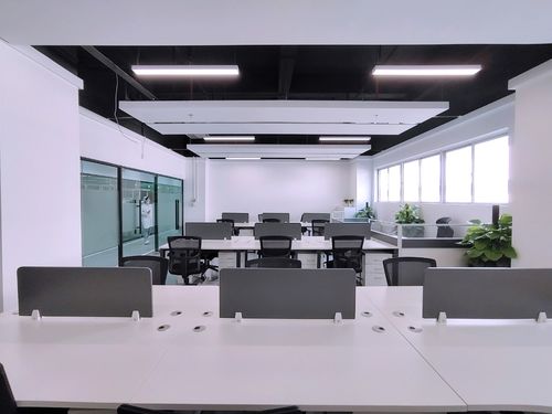 轻松易筑 某大厂4层车间改造，明亮宜人打开工厂装修新视界